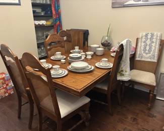 ***Available for presale*** Dining Room Table w/ 6 chairs and 2 leaves $155 (the upholstery has some stains) 