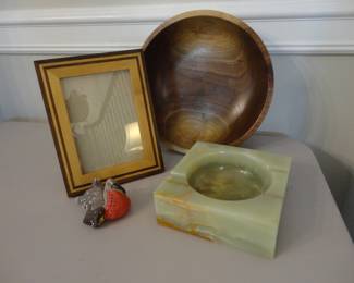MCM Ashtray made of Green Onyx Green