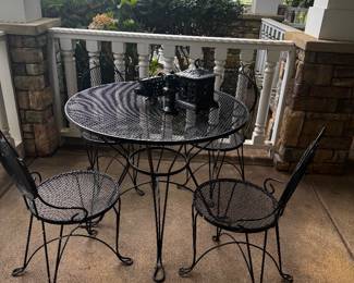 Vintage Iron Patio Set