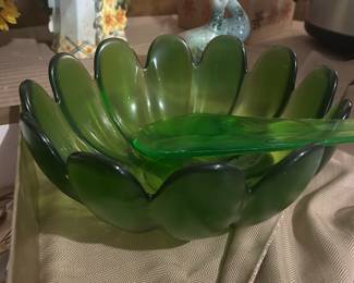 Glass salad bowl