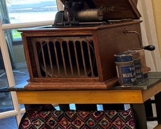 classic phonograph