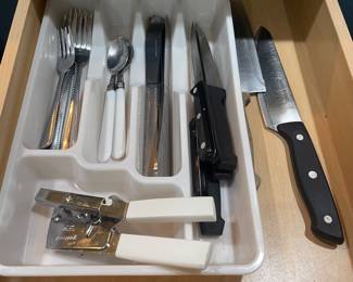Silverware and knifes