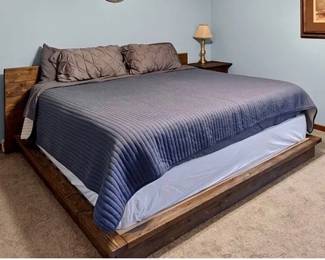 King size bed