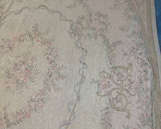 Large Aubusson Flatweave Carpet - 8'7" x 11' 4" - Detail