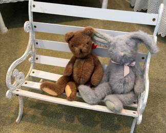 Doll Size Park Bench with Friends