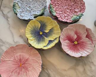 Sweet Sets of Garden Dessert Plates