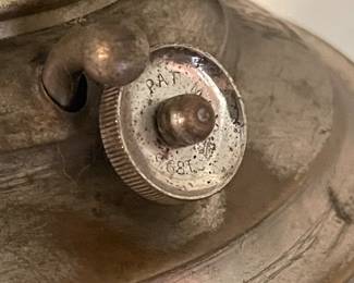 VINTAGE OIL LAMP