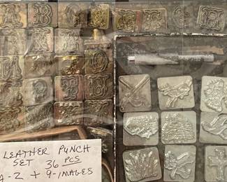 LEATHER PUNCH/EMBOSSING SET