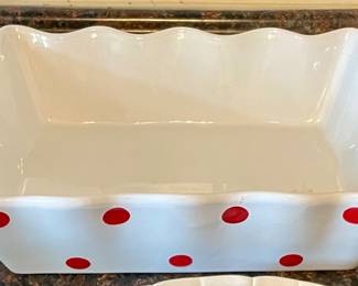 SERVING DISH