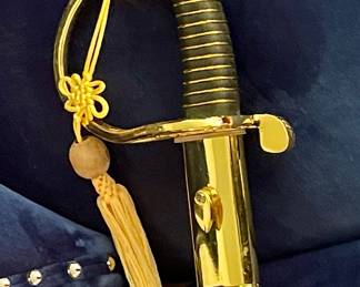 U.S. MARINED OFFICER'S SWORD