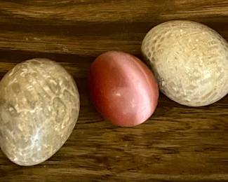 ALABASTER/MARBLE DECORATIVE STONE EGGS