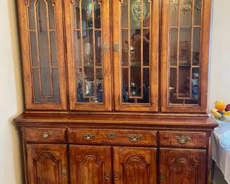 CHINA CABINET