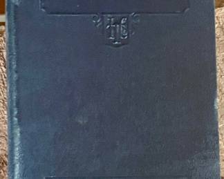 ANTIQUE LEATHER COVER INTERNATIONL TEXTBOOK COMPANY "HOW TO" REFERENCE BOOKS
