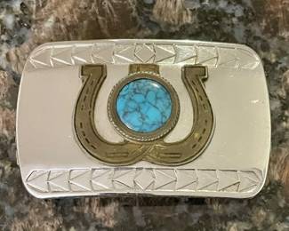 VINTAGE BELT BUCKLE