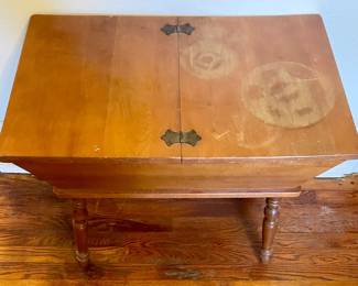 VINTAGE DRY SING END TABLE 