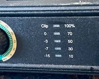 SAMSON SERVO 120 STEREO POWER AMPLIFIER W/RACKMOUNT