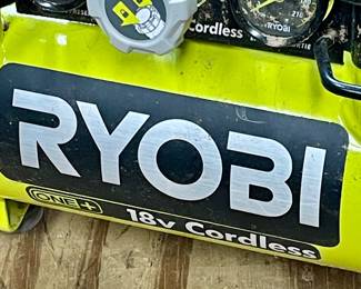 RYOBI ONE+ 18V CORDLESS AIR COMPRESSOR
