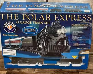 “THE POLAR EXPRESS” G-Gauge Train Set