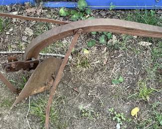 SINGLE PLOW