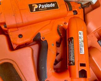 PASLODE IMPULSE NAILER