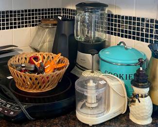 KITCHEN WARE