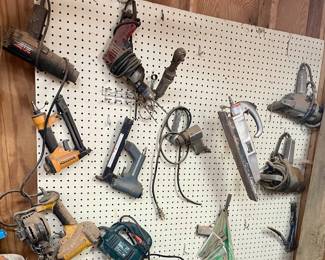 PNEUMATIC and POWER TOOLS