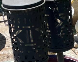 TIKI TORCHES