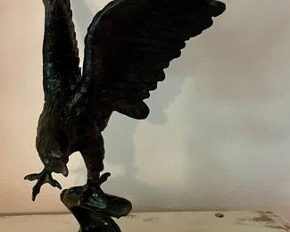 BRONZE EAGLE SCULPTURE