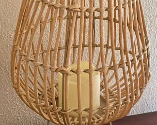 BAMBOO VASE/HAIRPIN LEGS CANDLE HOLDER