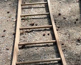 15’ Wooden Ladder Section with Broad Base