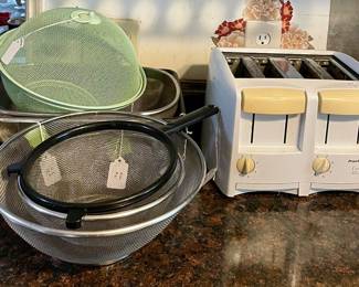 KITCHEN WARE