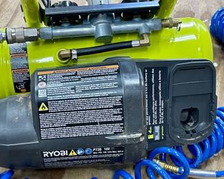 RYOBI ONE+ 18V CORDLESS AIR COMPRESSOR