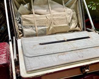 1988 NAPP (Titled) Motorcycle Trailer/Camper