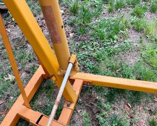 HYDRAULIC ENGINE HOIST