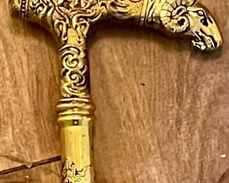 BRASS RAM HEAD CANE