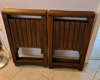 FOLDING WOOD CHAIRS, 5 AVAILABLE