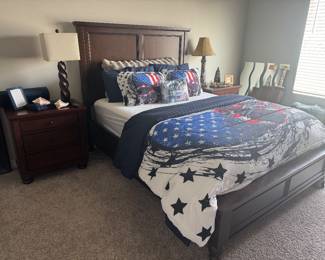 Queen Revive adjustable bed