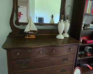 Dresser and another set of Aladdin lamps