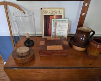 Boxes and pottery pieces