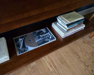 Shaker books