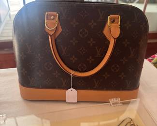 Louis Vuitton-inspired handbag