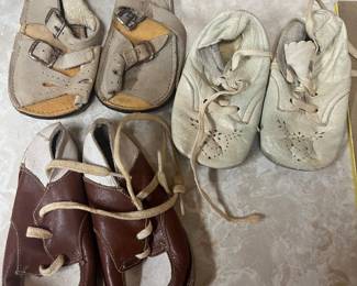 Baby shoes 