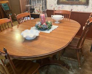 Dining table and 6 chairs