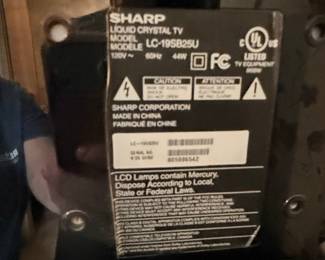 Sharp LC-19SB25U 19-inch LCD Television