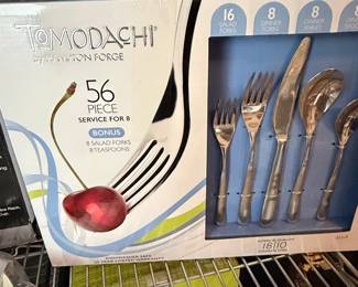 Tomodachi by Hampton Forge 56-Piece Ella Flatware Set
