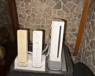 Nintendo Wii Sports Resort Console Bundle