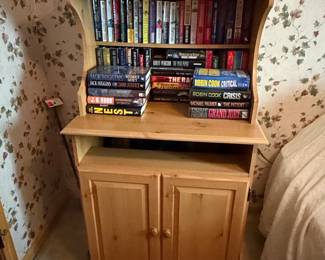 Pine Bookcase with Lower Cabinet and Hutch