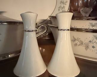 Lenox Miramar Platinum Salt and Pepper Shakers