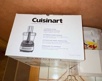 Cuisinart Core Custom 10-Cup Food Processor (Model FP-110AG) - Anchor Gray