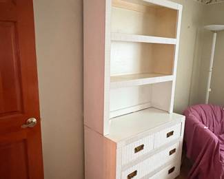 Lea Bedroom People White Lacquer Hutch Dresser